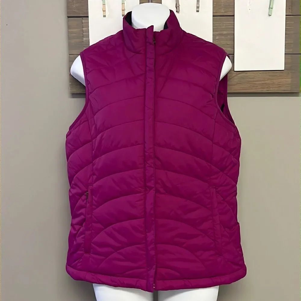 Land’s End Women’s Fuchsia Black Sleeveless Full Zip Puffer Nylon Vest-Small 6-8